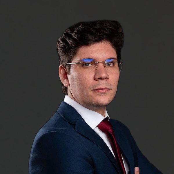 Dr. Estevão Nobre